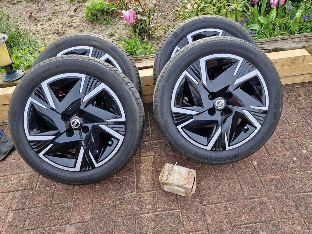 16 inch Velgen Nissan Mikra Mk14, Ophalen, 16 inch, Banden en Velgen, Personenwagen