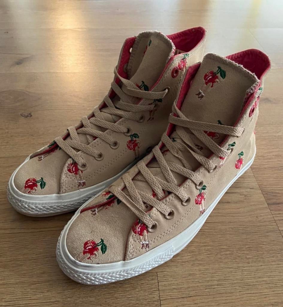 Converse Allstar maat 41,5, Kleding | Dames, Schoenen, Beige, Ophalen of Verzenden, Sneakers of Gympen, Zo goed als nieuw