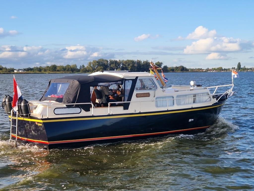 Motorkruiser Kempala 10 AK met open kuip., Ophalen, Gebruikt, Staal, Diesel