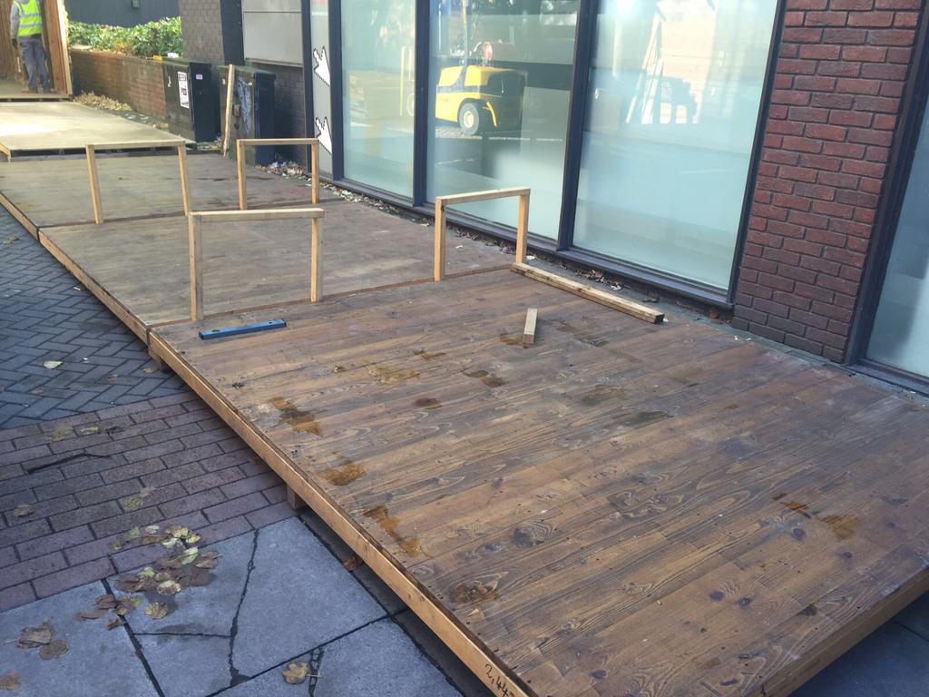 Houten chalet 2 jaar oud 9x3 meter