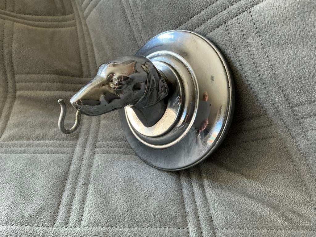 Brocante verchroomde sleutelhaak,teckel sleutelhanger, Ophalen