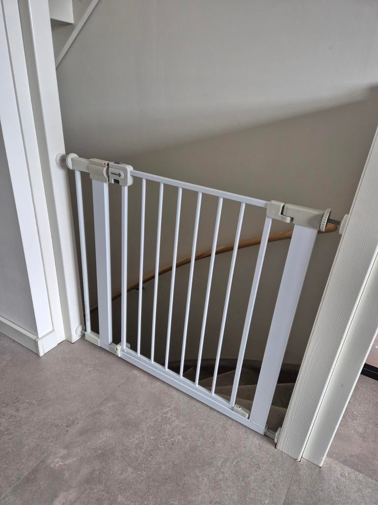 Safety 1st Easy Close Metal Traphekje - 73 t/m 87 cm, Ophalen, Metaal of IJzer, Minder dan 100 cm, Klemhekje