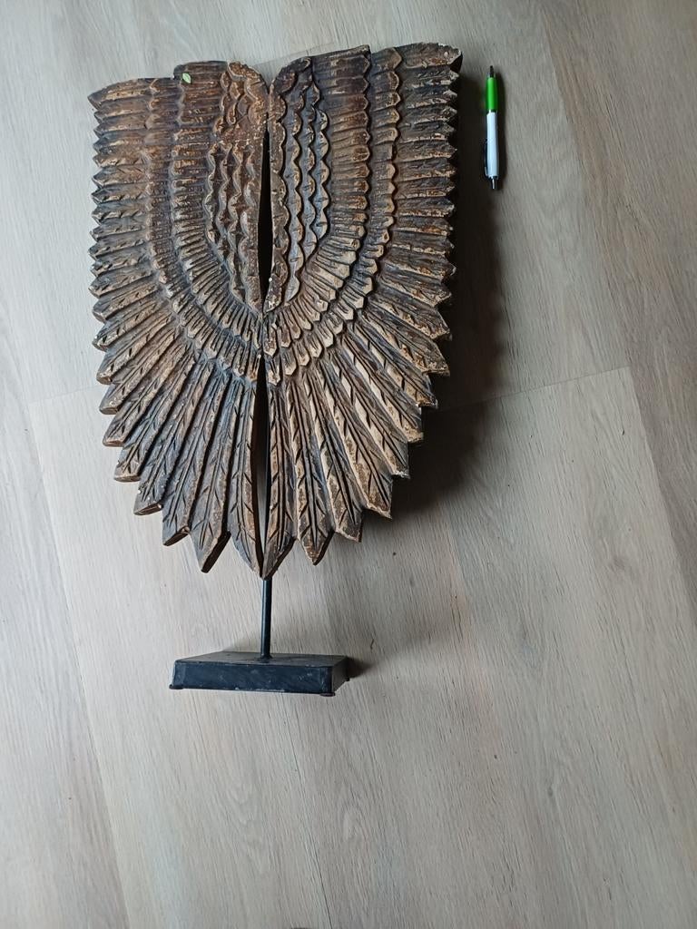 Standaard Harsano Vleugel Adelaar Beeld, Ophalen of Verzenden, 20 - 50 cm, Overige materialen, Beeld