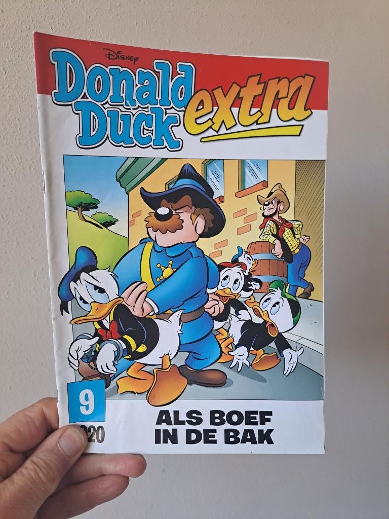Als boef in de bak, Donald Duck Extra, Deel 9 2020, Eén stripboek, Ophalen of Verzenden, Zo goed als nieuw