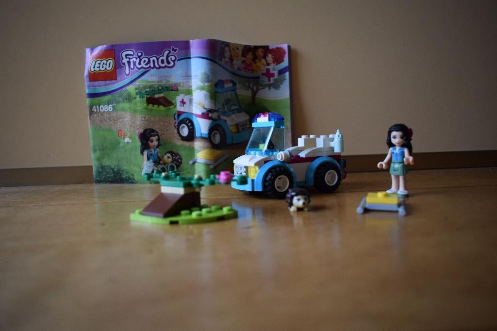 Lego 41086 Friends Dierenambulance, Compleet, Lego, Ophalen of Verzenden, Zo goed als nieuw