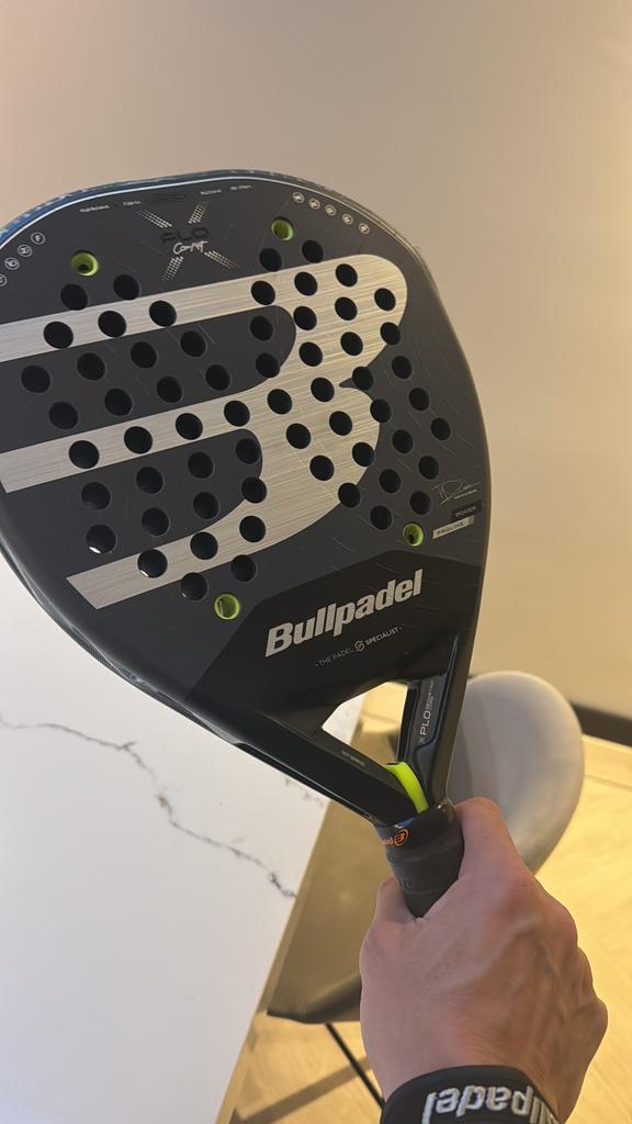 Bullpadel Xplo Comfort 2026, Sport en Fitness, Padel, Ophalen of Verzenden, Zo goed als nieuw