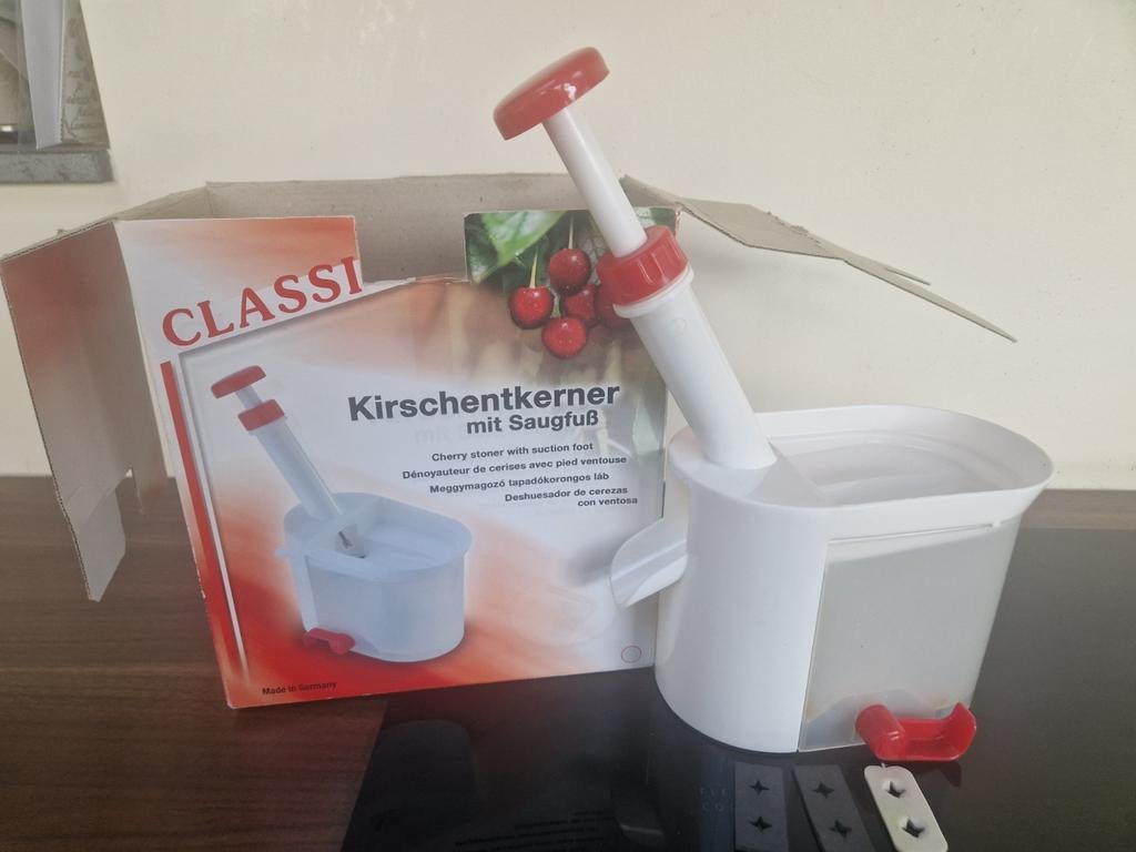kersenontpitter / olijvenontpitter, Ophalen of Verzenden, Zo goed als nieuw