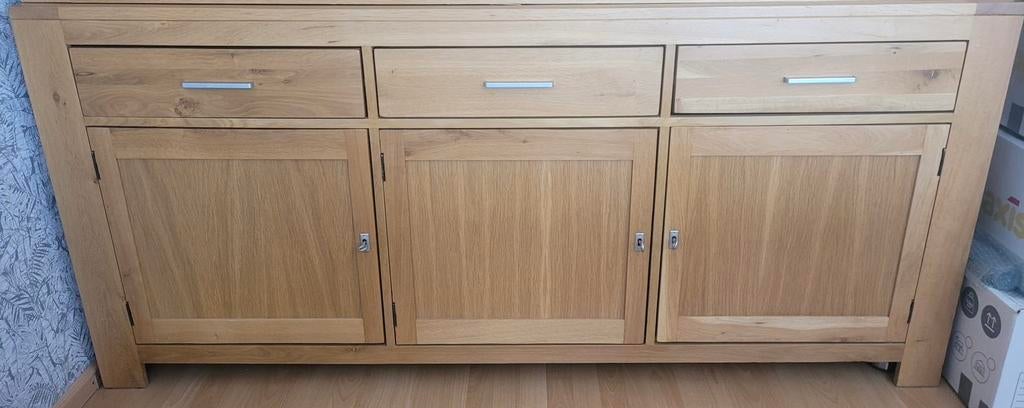 Kast om te bouwen tot Mancave bar. Massief hout, Ophalen, Zo goed als nieuw