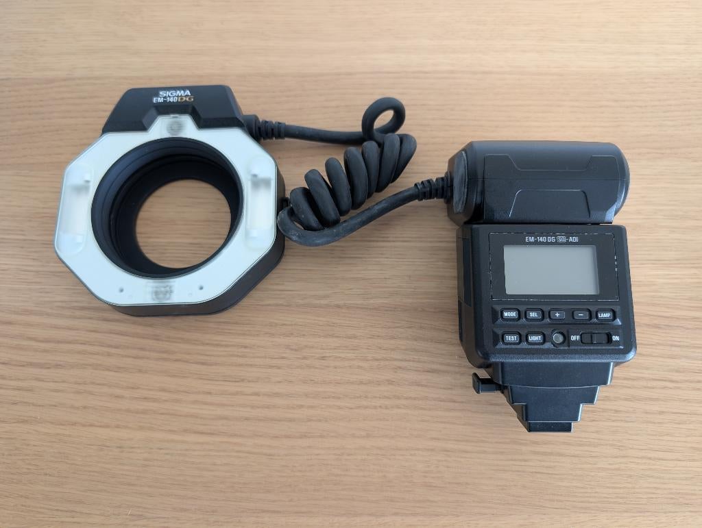 Sigma EM-140 DG Ringflitser voor Sony A, Ophalen of Verzenden, Gebruikt, Sigma