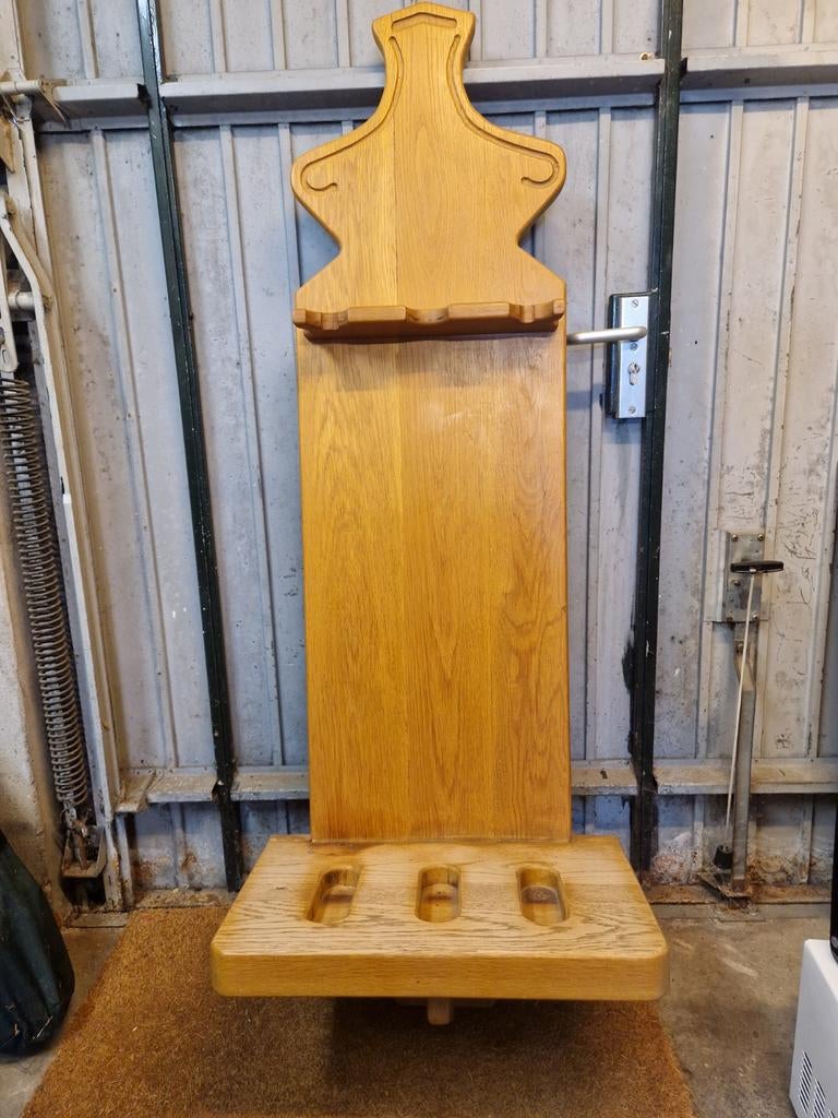 Eikenhouten geweren standaard gelakt, Antiek en Kunst, Ophalen
