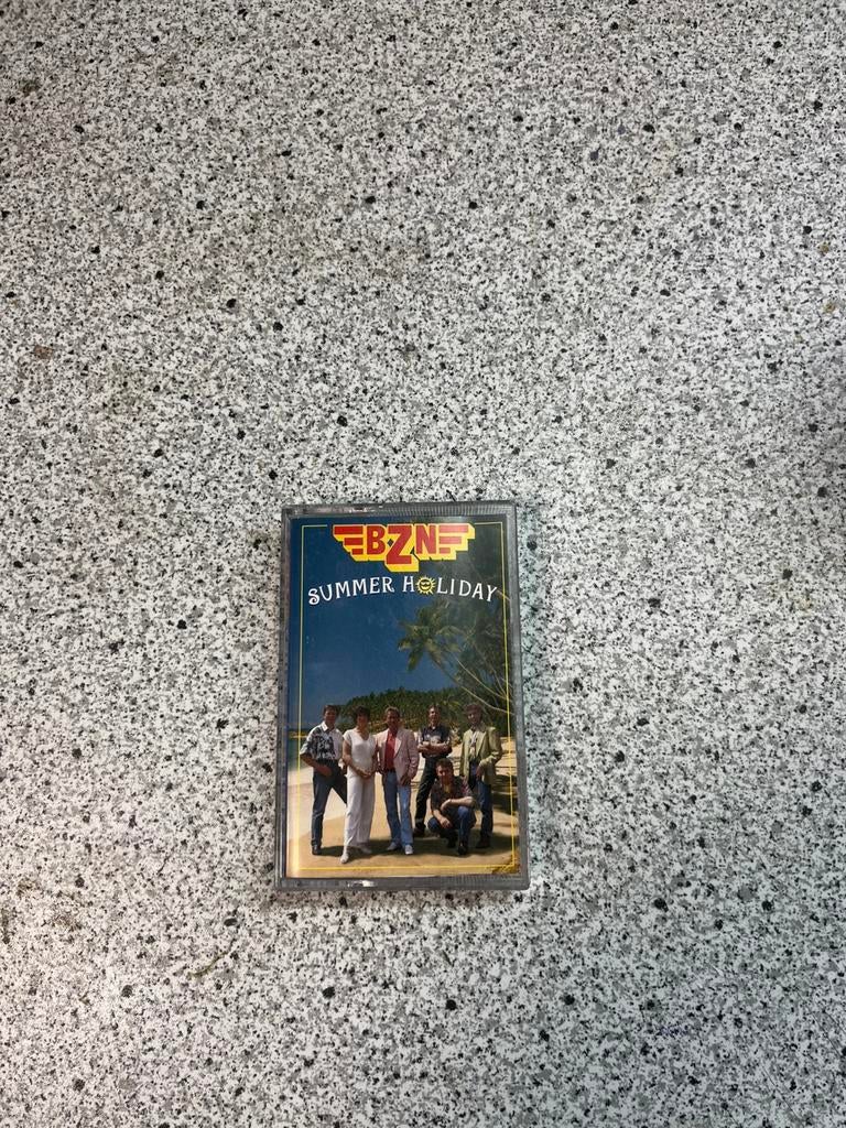 Bzn summer holiday, Cd's en Dvd's, Cassettebandjes, Ophalen of Verzenden, Zo goed als nieuw, Pop, 1 bandje