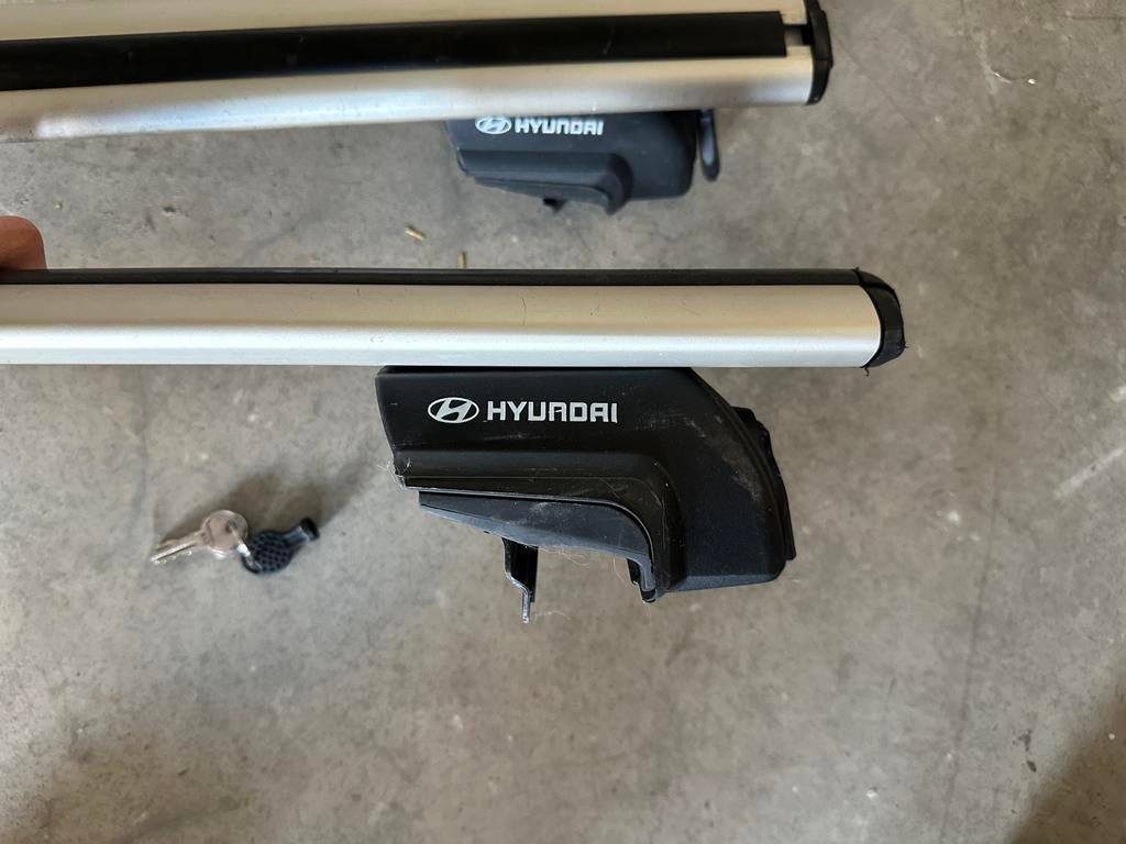 Originele Dakdragers Hyundai Kona, Auto diversen, Dakdragers, Ophalen, Zo goed als nieuw, Hyundai, Hyundai