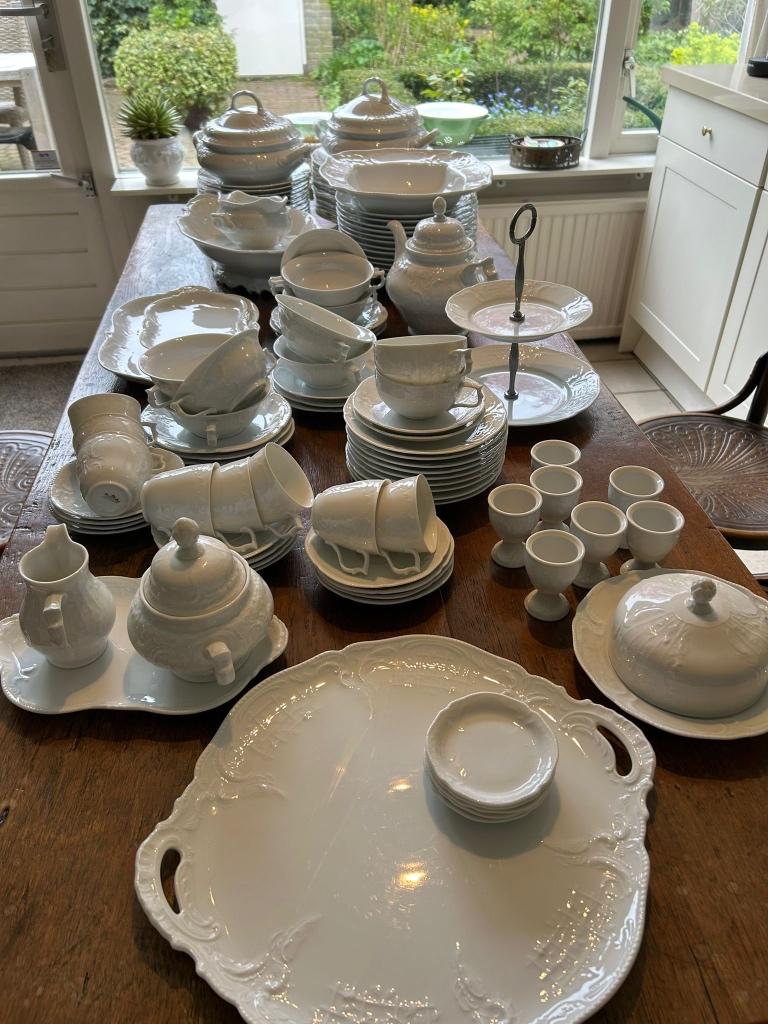 Compleet Rosenthal Sanssouci Ivory servies/moet weg!, Antiek en Kunst, Antiek | Servies compleet, Ophalen