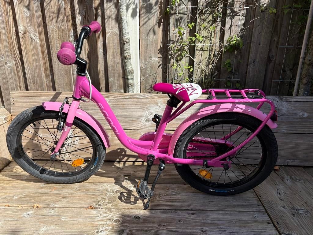 Roze S'COOL Nixe kinderfiets 18 inch, Fietsen en Brommers, Fietsen | Kinderfietsjes, Ophalen, Zo goed als nieuw, Terugtraprem