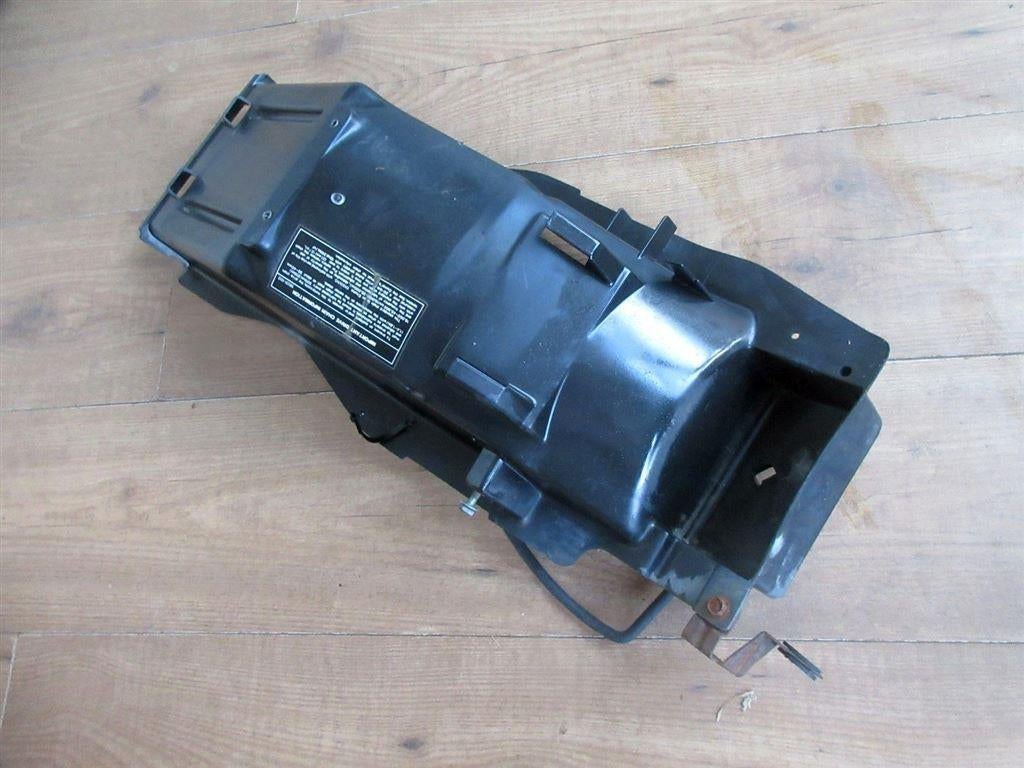 Kawasaki GPX600 achter spatbord binnen GPX 600 modder kuip, Motoren, Ophalen of Verzenden