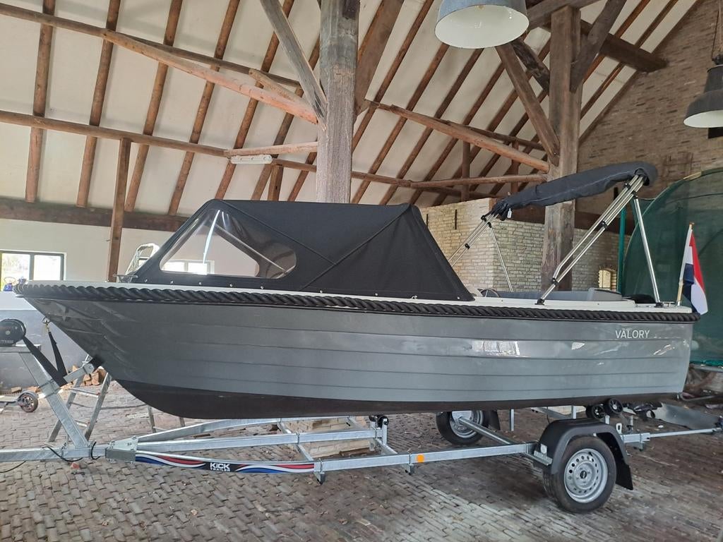 Sloep Valory 475 Tohatsu 9.8 pk, Watersport en Boten, Ophalen, Tot 10 pk, Zo goed als nieuw, 3 tot 6 meter
