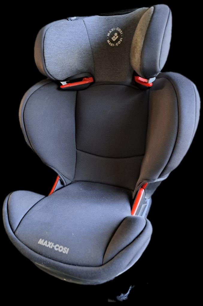 Maxi-Cosi Rodifix AirProtect Autostoeltje - Authentic Black, Ophalen