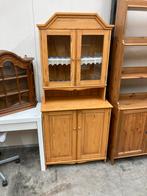 Grenenhouten buffetkast - 82 cm breed, 175 cm hoog, Gebruikt, Ikea, 25 tot 50 cm, Met deur(en)