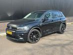 Volkswagen Tiguan 1.5 TSI ACT 150pk DSG R-line pano digitaal, 4 cilinders, Zwart, Origineel Nederlands, 75 €/maand