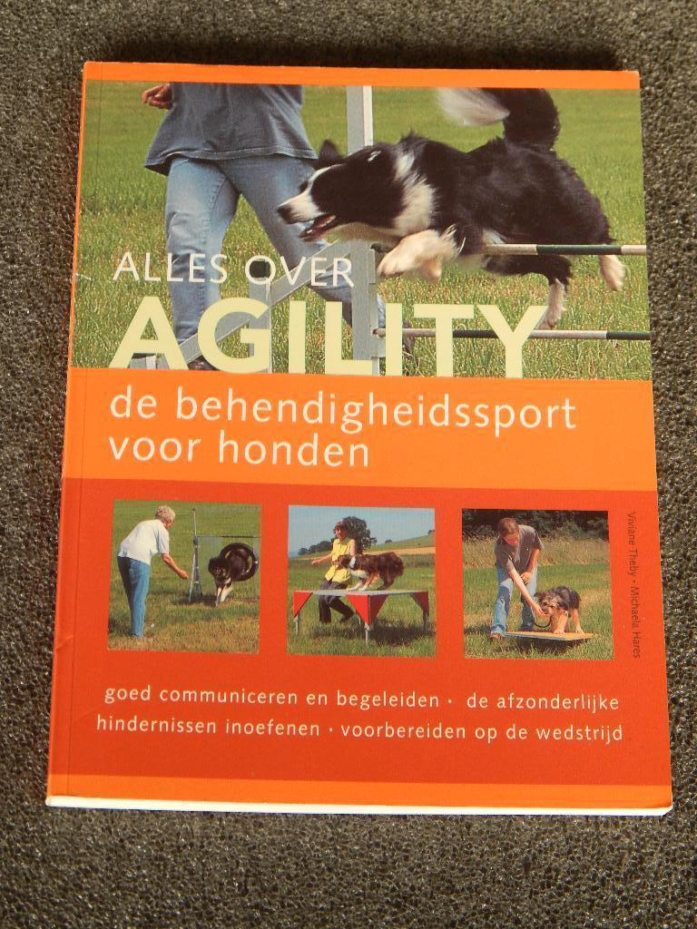 Alles over Agility, behendigheidssport voor honden, Ophalen of Verzenden, Zo goed als nieuw, Honden