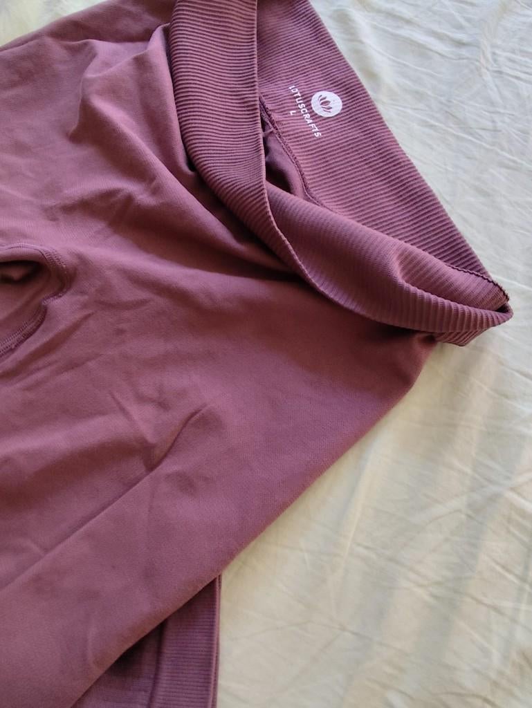 Lotuscrafts yogalegging oud roze maat L, Kleding | Dames, Sportkleding, Maat 42/44 (L), Ophalen of Verzenden, Zo goed als nieuw