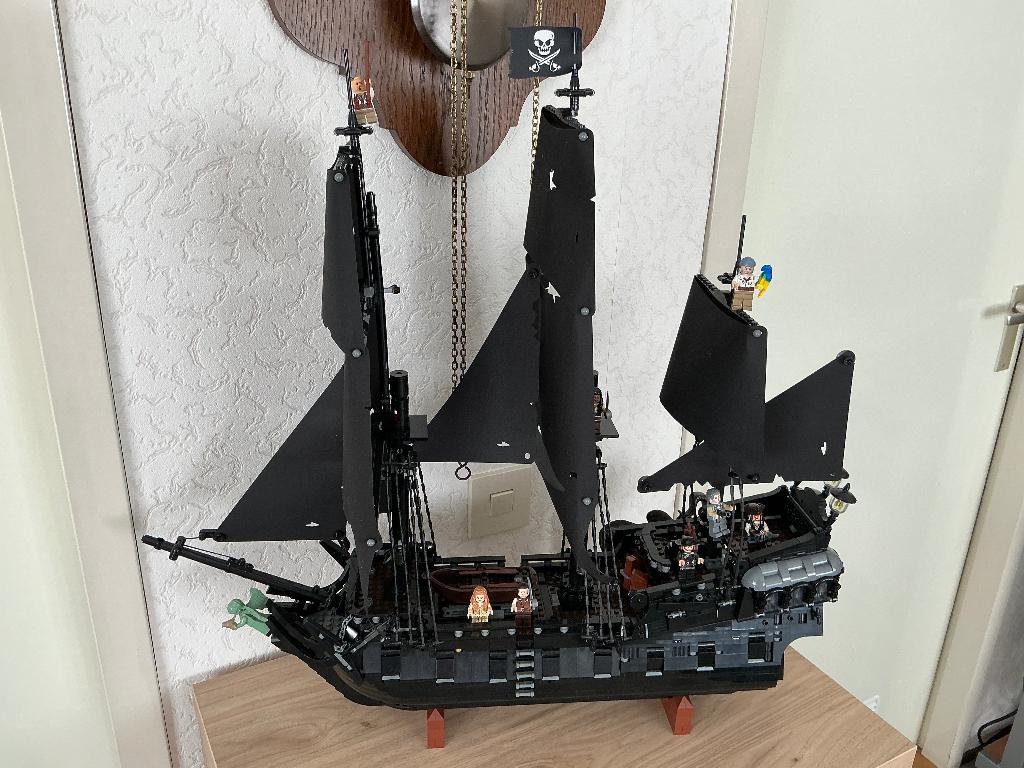 LEGO Icons 10365 Het piratenschip van kapitein Jack Sparrow, Ophalen, Lego, Pirates, Zo goed als nieuw
