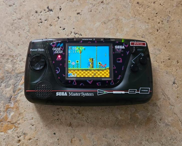 Game Gear met Flash Gear GG, nieuw scherm, USB-C & behuizing, Spelcomputers en Games, Spelcomputers | Sega, Refurbished, Game Gear