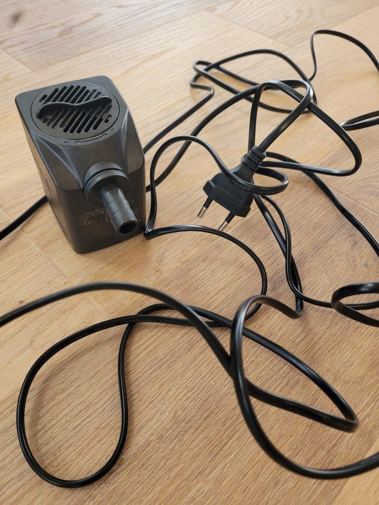 Compacte dompelpomp voor diverse toepassingen, Ophalen of Verzenden, Gebruikt, Elektrisch, Dompelpomp