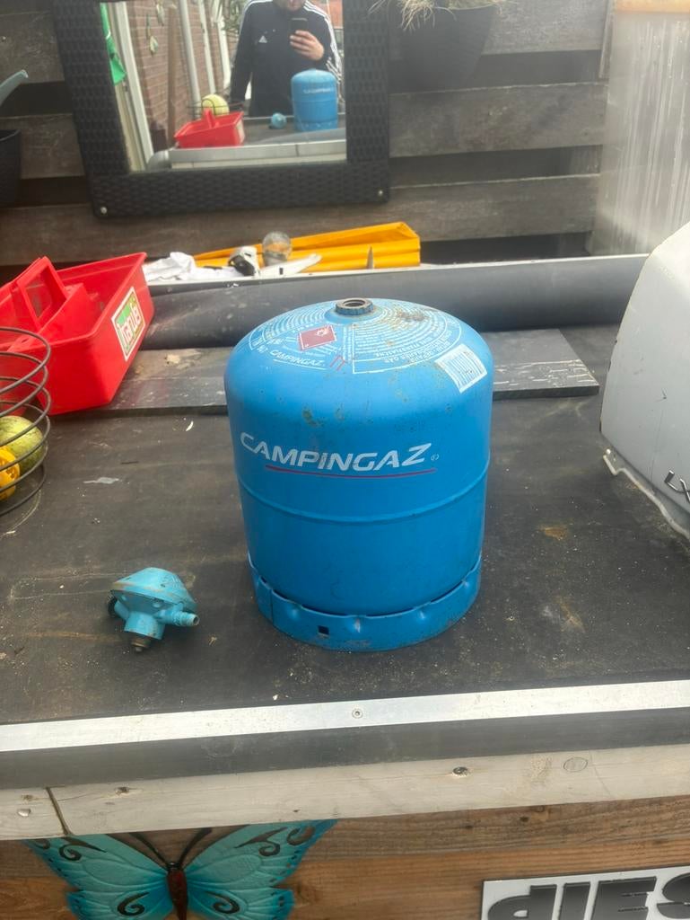 Lege campingaz 907 gasfles, Caravans en Kamperen, Kampeeraccessoires, Ophalen of Verzenden, Zo goed als nieuw