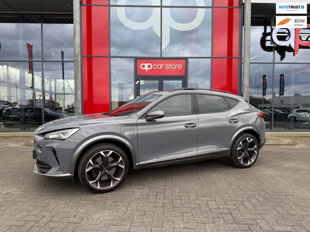 Cupra Formentor 1.4 e-Hybrid VZ Performance, 4 cilinders, Hybride Elektrisch/Benzine, SUV of Terreinwagen, Zilver of Grijs