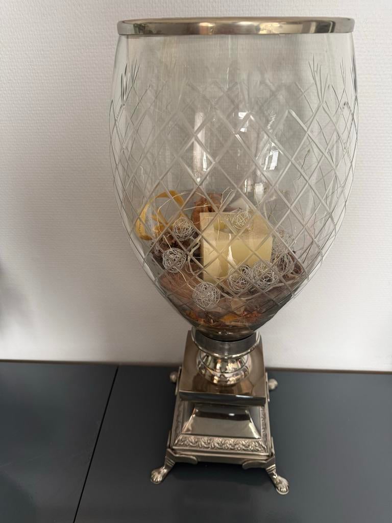 Nostalgische Windlicht met Glazen Kap en Zilveren Voet, Antiek en Kunst, Ophalen of Verzenden, Glas