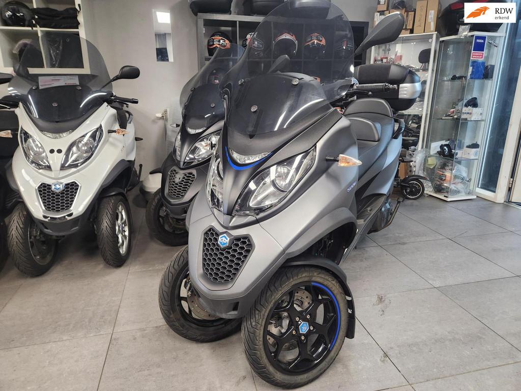 Piaggio MP3 500 SPECIAL EDITION ABS ASR SPORT RIJKLAAR GARAN, Bedrijf, Overig, Mauritslaan, 110
6161HZ  GELEEN, NL, Info@motorstorelimburg.nl