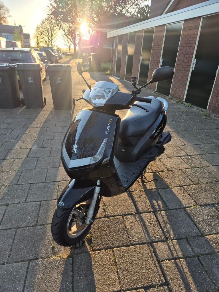 Vivacity 4 t 2014 brom, Fietsen en Brommers, Scooters | Peugeot, Ophalen, Gebruikt, Benzine, Vivacity