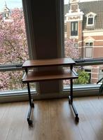 Compact bureautje op wielen, Ophalen, Met wielen, Gebruikt, Bureau