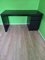 Malm bureau ( ikea), Ophalen, Zo goed als nieuw, Bureau