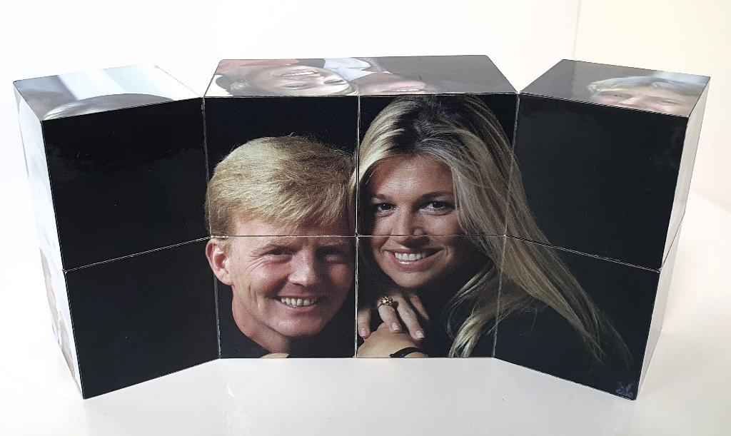 Foto Puzzel Kubus met foto's van WA & Maxima: verloving 2001, Verzenden, Zo goed als nieuw, Nederland, Overige typen