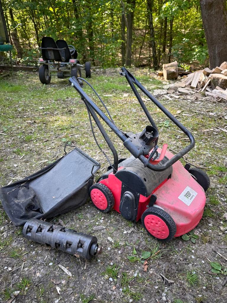 Elektrische verticuteermachine - Gazonbeluchter, Ophalen, Gebruikt, Elektrische grasmaaier, Opvangzak