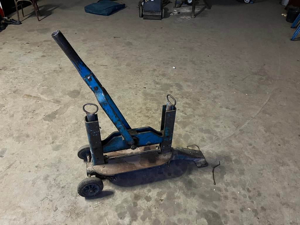 Stenen knipper, 100 liter of meer, Ophalen of Verzenden, Zo goed als nieuw, Transportkar