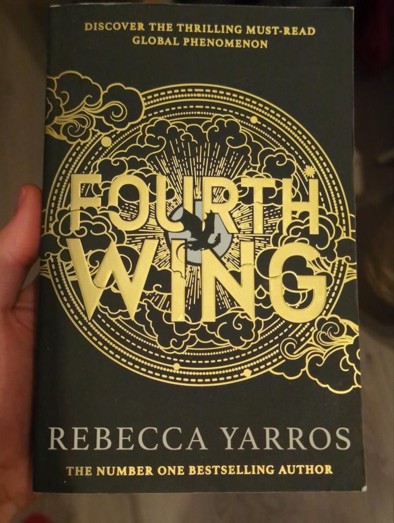 Fourth Wing - Rebecca Yarros (Engels), Boeken, Fantasy, Ophalen, Zo goed als nieuw