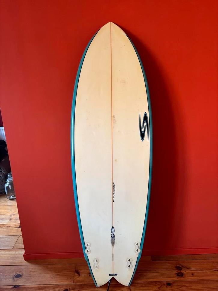 Fish surfplank, quad, Watersport en Boten, Golfsurfen, Gebruikt, Fish, Met koord, Ophalen