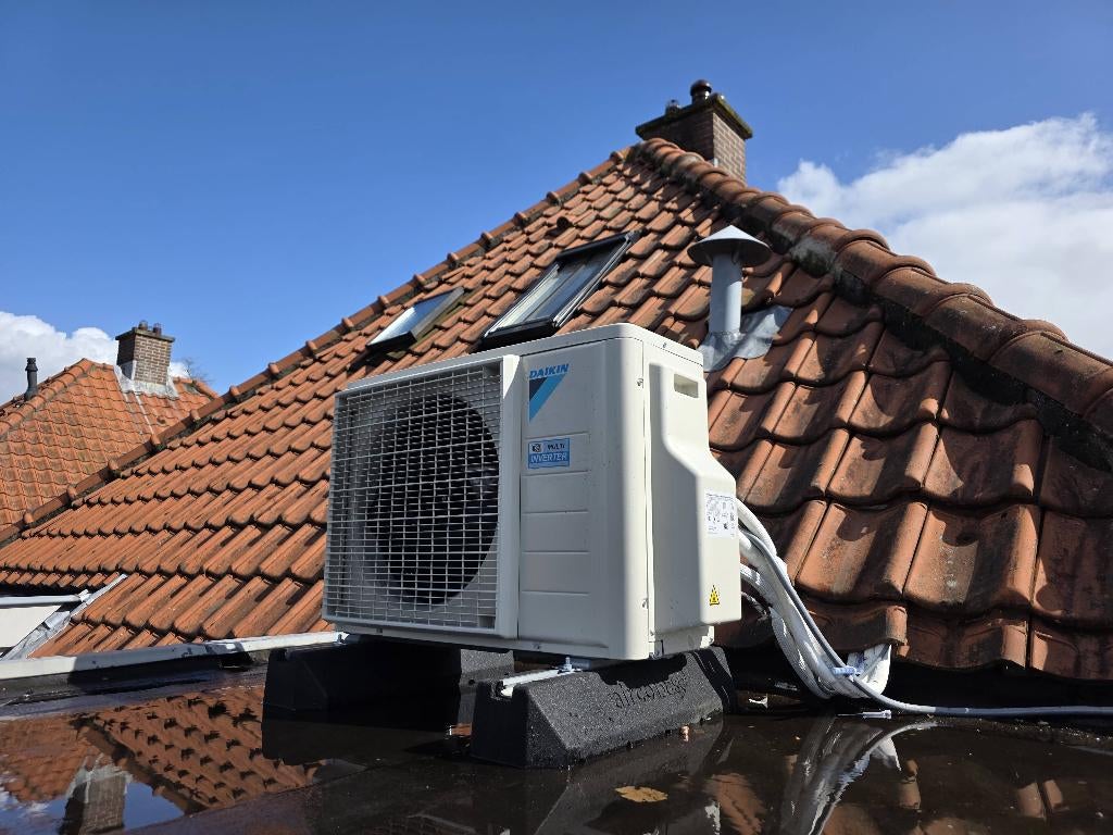 Montage en inbedrijfstellen airco, Ophalen, Nieuw, 3 snelheden of meer, 100 m³ of groter