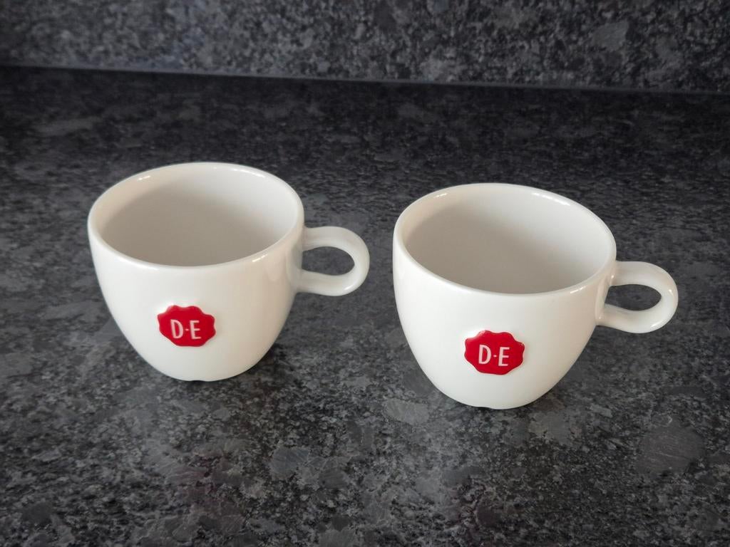 Douwe Egberts - Cappucino kopjes 2 stuks, Ophalen of Verzenden, Overige stijlen, Kop(pen) en/of Schotel(s)