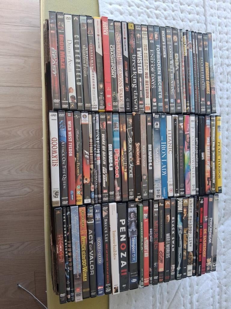 Grote collectie van 83 diverse dvd's, Vanaf 12 jaar, Ophalen of Verzenden, Gebruikt
