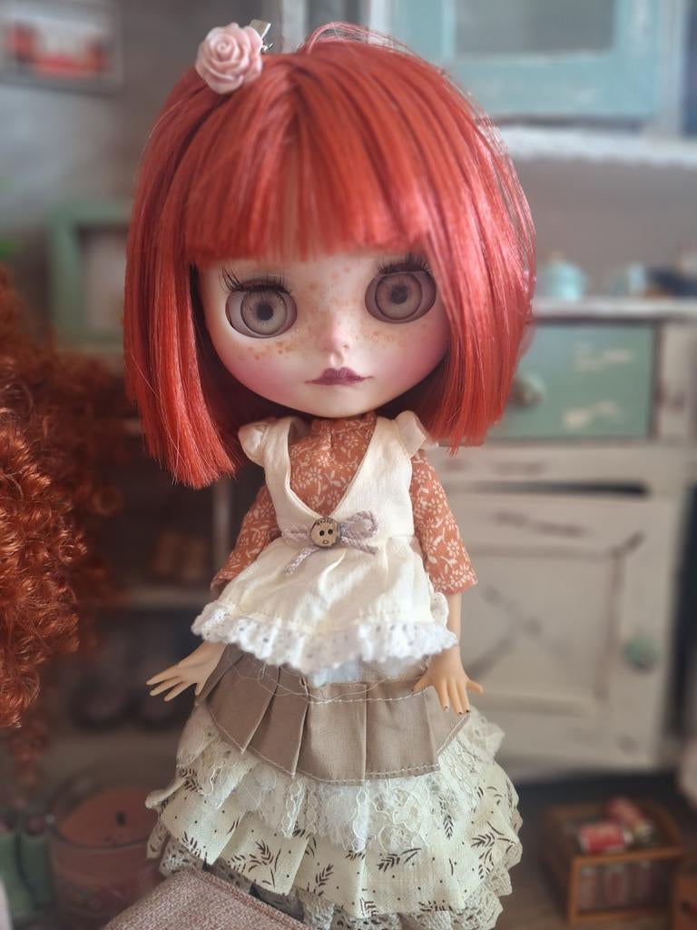 Custome blythe, Verzamelen, Poppen, Ophalen of Verzenden, Zo goed als nieuw, Pop
