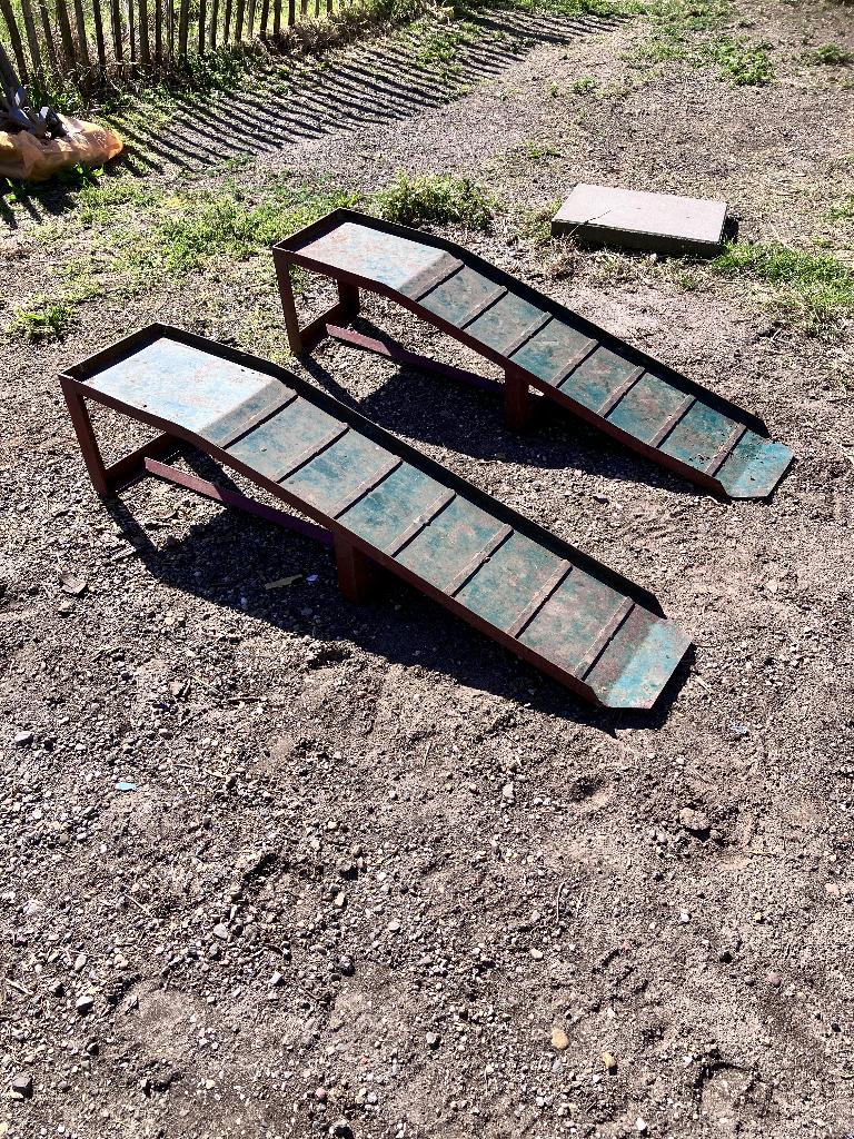 2 oprijbokken, Auto diversen, Autogereedschap, Ophalen, Gebruikt