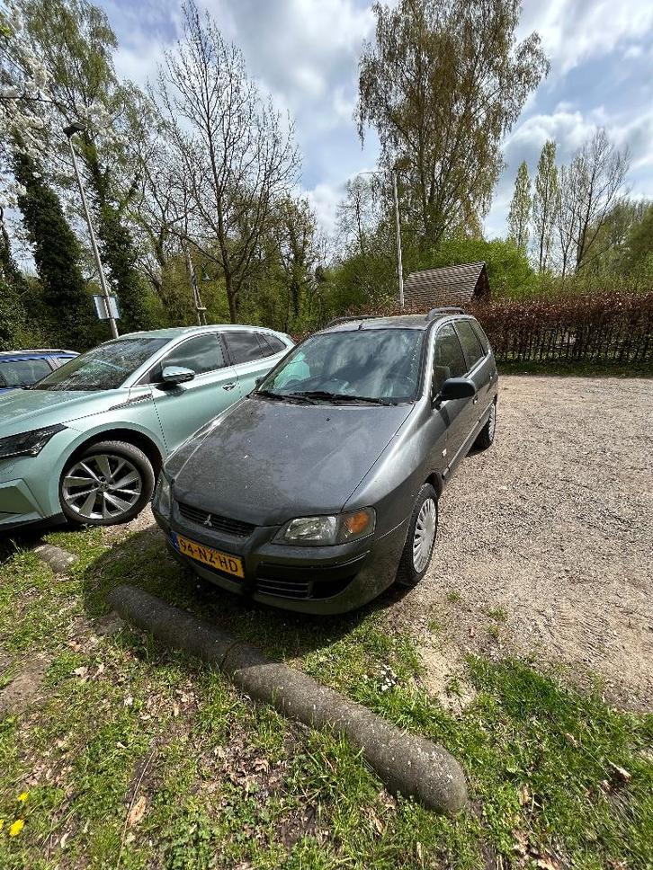Mitsubishi Space Star 1.6 Family 2004 Grijs, Auto's, Mitsubishi, Particulier, Space Star, Airconditioning, Centrale vergrendeling