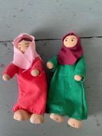 2 leuke houten poppetjes bijv. Maria en jozef. Hoogte: 12,5, Ophalen, Zo goed als nieuw