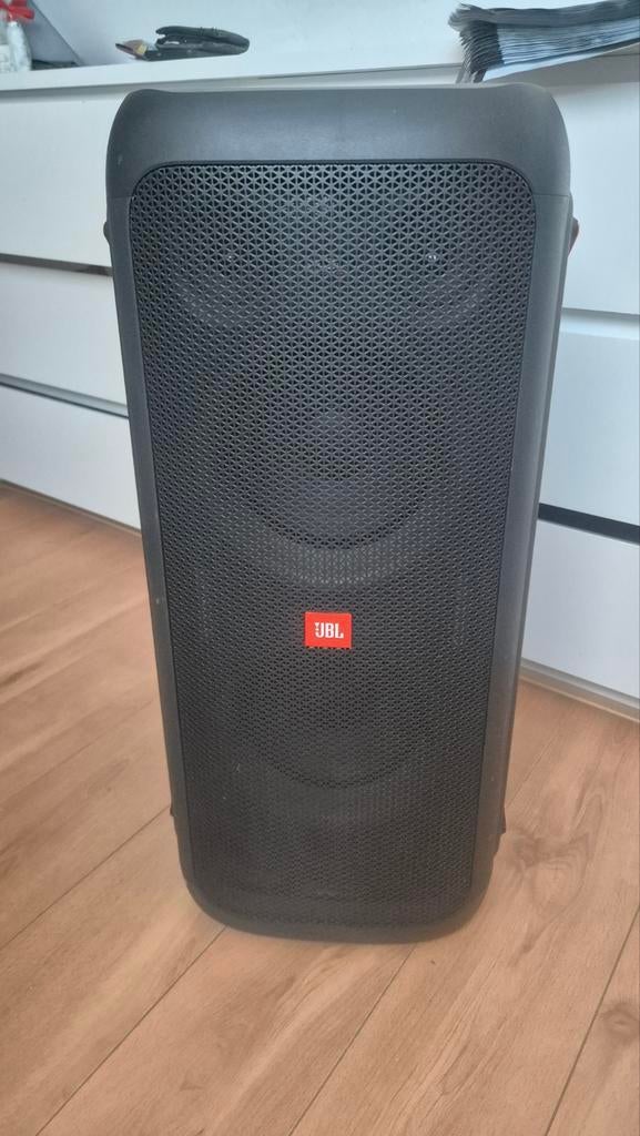 Jbl partybox 300, Ophalen, 120 watt of meer, JBL