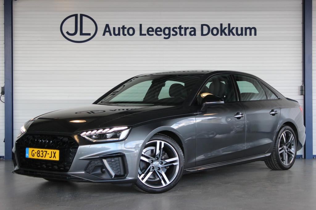 Audi A4 Limousine 35 TFSI S-Line Edition Black Optic | Virtu, Gebruikt, 4 cilinders, 1415 kg, Origineel Nederlands