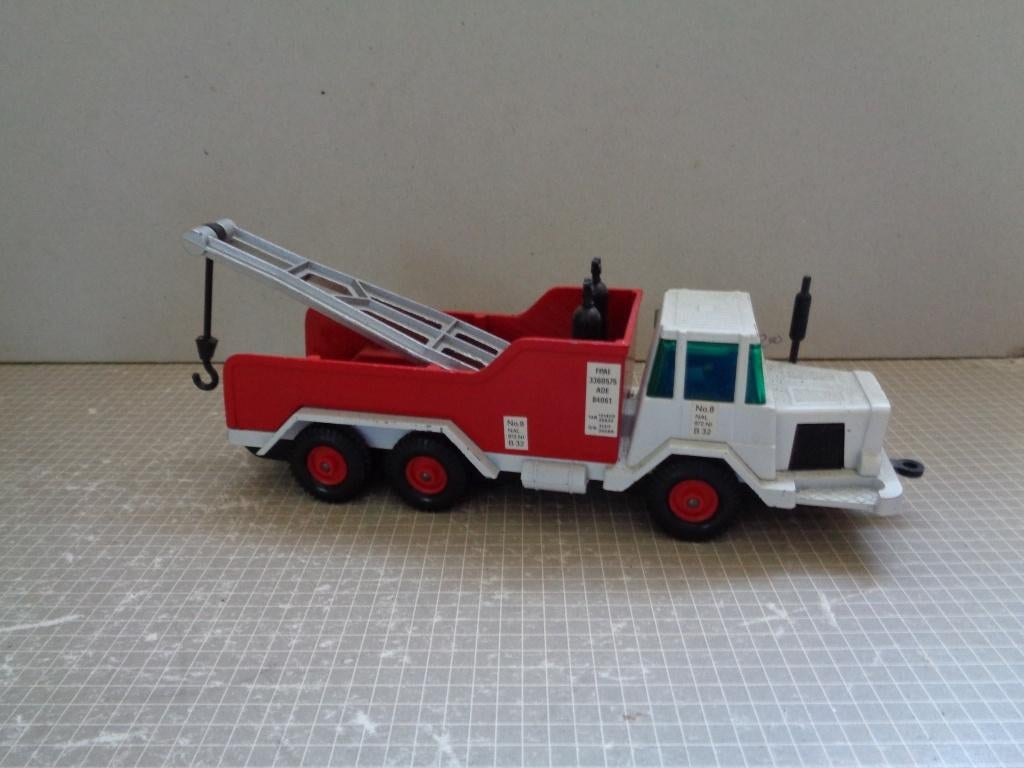 Cresent berliet tow truck, Ophalen of Verzenden, Zo goed als nieuw, Bus of Vrachtwagen, Overige merken